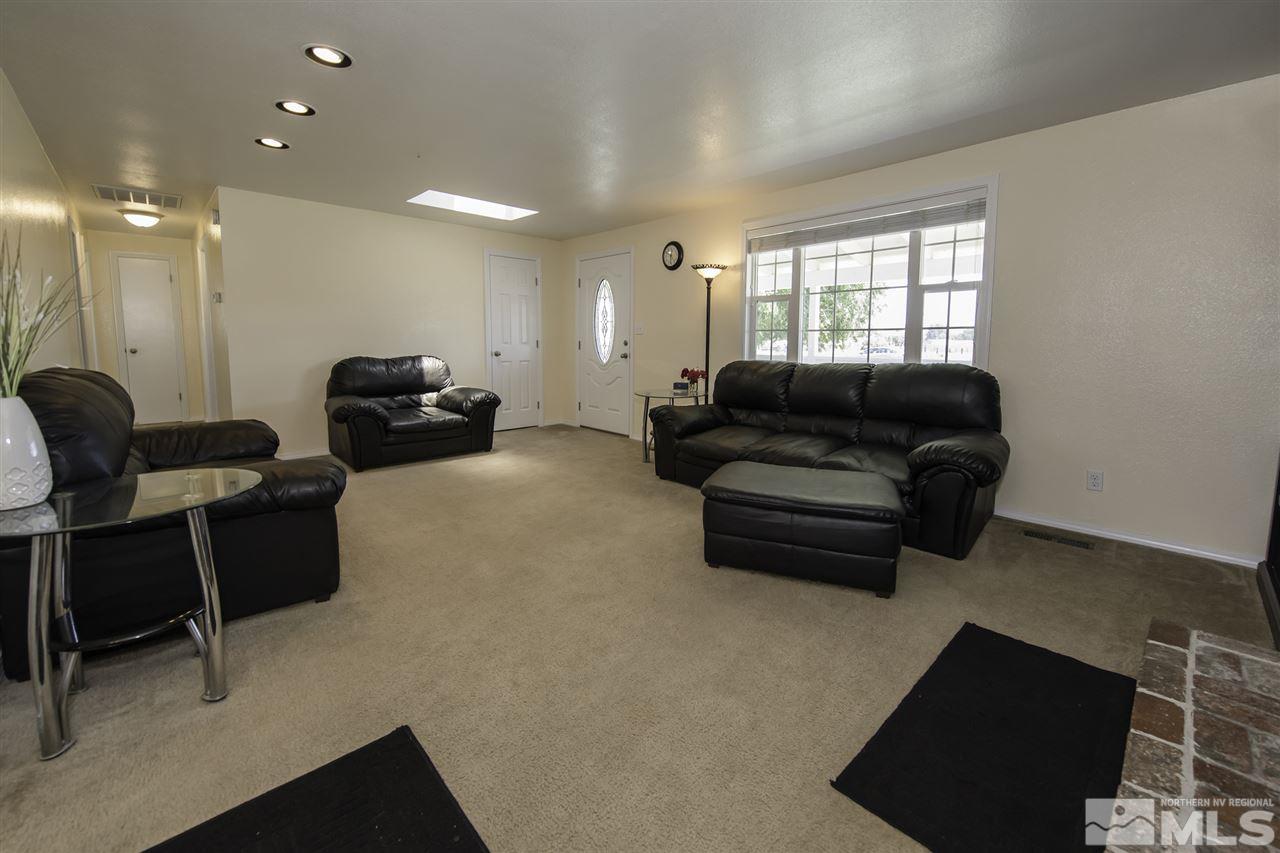 135 Oregon Boulevard Reno, NV 89506 - Photo 5 of 25 Photo 5
