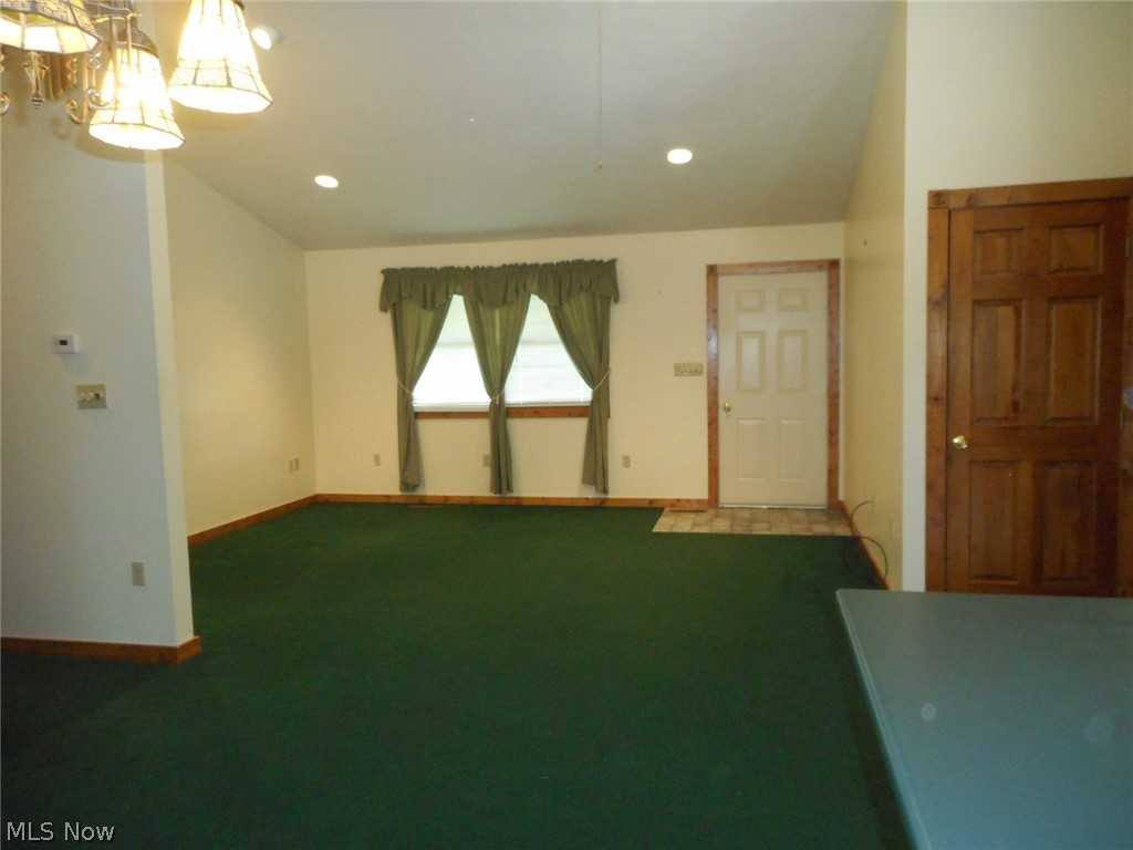 3030 West Alexander Road Valley Grove, WV 26060 - Photo 5 of 33
