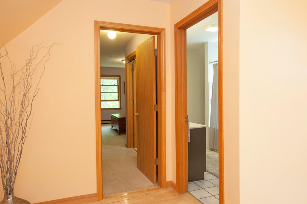 70 Barrows Road Worcester, MA 01609 - Photo 11 of 29 Gallery Image 11