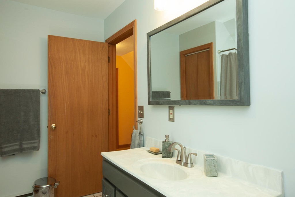 70 Barrows Road Worcester, MA 01609 - Photo 13 of 29 Gallery Image 13
