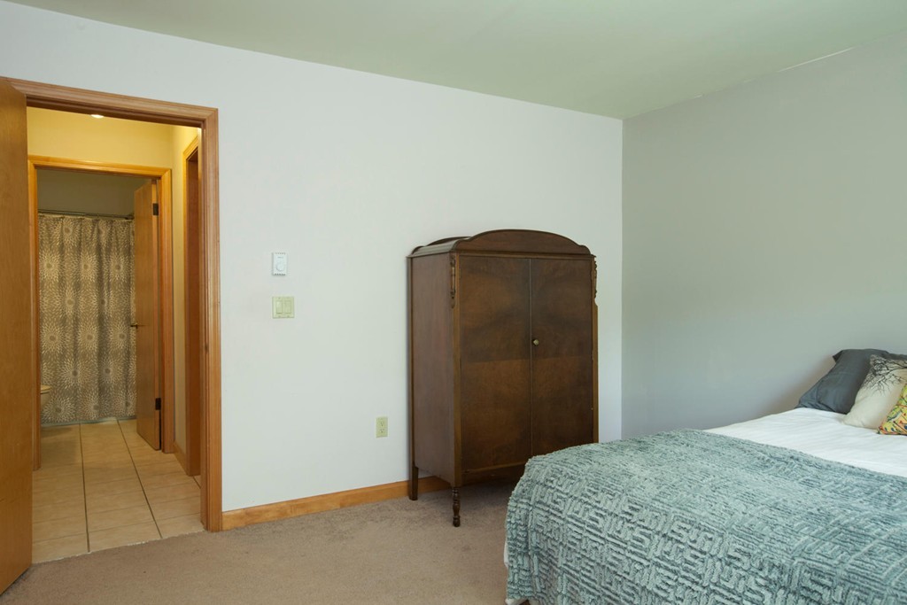 70 Barrows Road Worcester, MA 01609 - Photo 17 of 29 Gallery Image 17