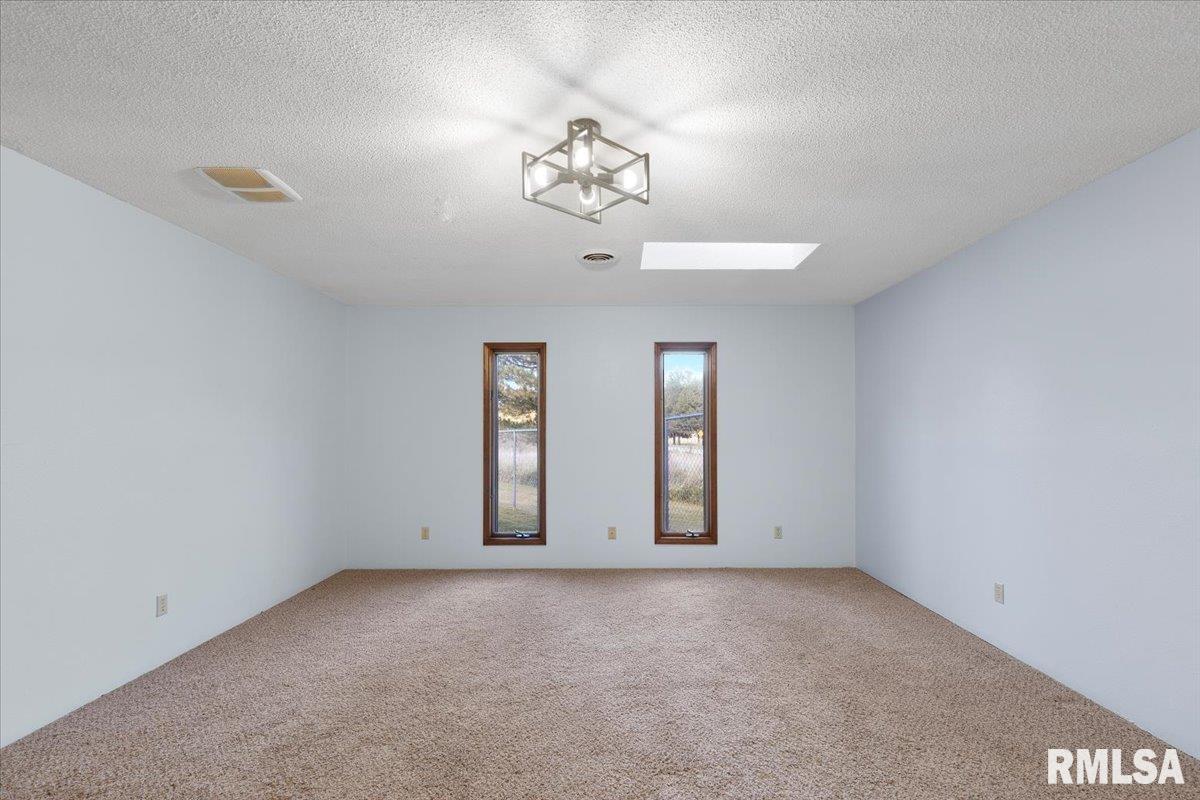 2650 Dogwood Road Carbondale, IL 62902 - Photo 8 of 20 Gallery Image 8