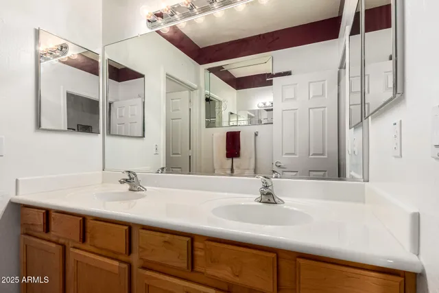 $660,000 | 2677 West Wayne Lane, Anthem, AZ 85086