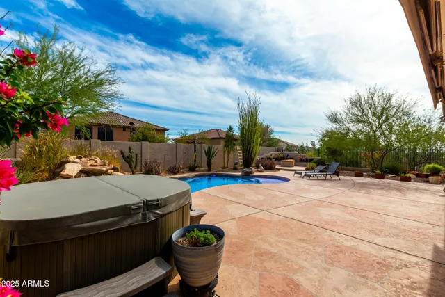 $660,000 | 2677 West Wayne Lane, Anthem, AZ 85086