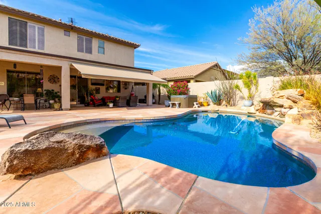 $660,000 | 2677 West Wayne Lane, Anthem, AZ 85086