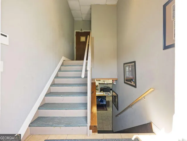 a view of a storage & utility room
