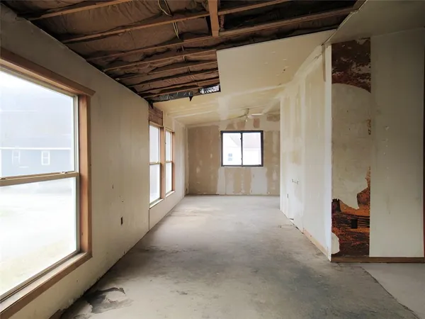 $24,950 | 19 Washington Street, Robinson, PA 15949