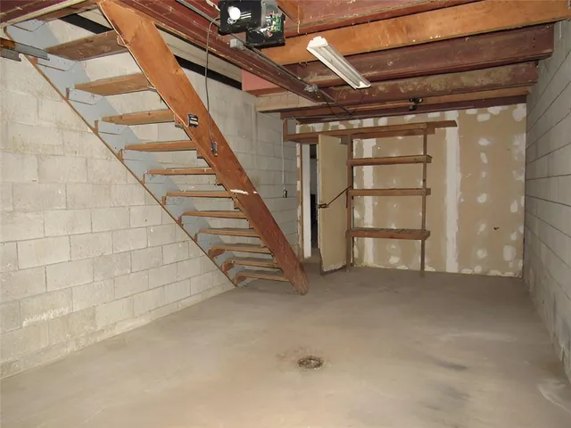 $34,950 | 19 Washington Street, Robinson, PA 15949