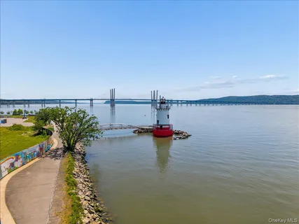 $2,100,000 | 207 Palisades Boulevard, Sleepy Hollow, NY 10591