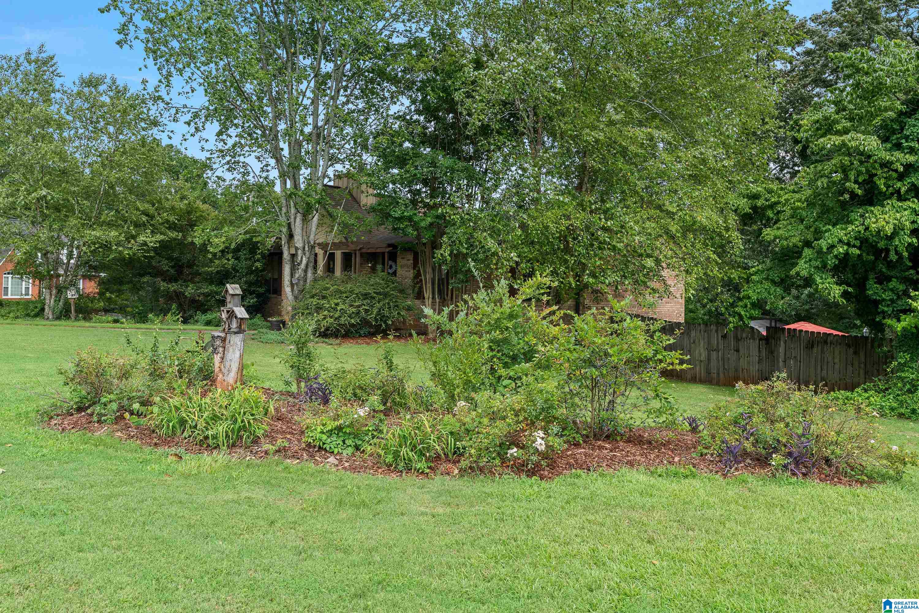 3961 South Shades Crest Road Birmingham, AL 35244 - Photo 2 of 47