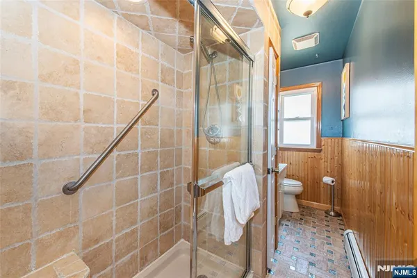 $799,000 | 104 Lionshead Drive West, Wayne, NJ 07470