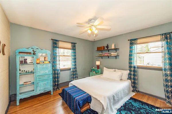 $799,000 | 104 Lionshead Drive West, Wayne, NJ 07470