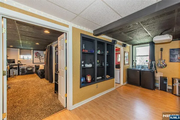 $799,000 | 104 Lionshead Drive West, Wayne, NJ 07470