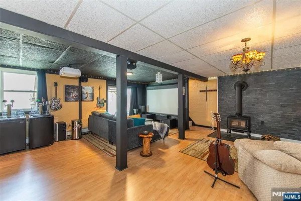 $799,000 | 104 Lionshead Drive West, Wayne, NJ 07470