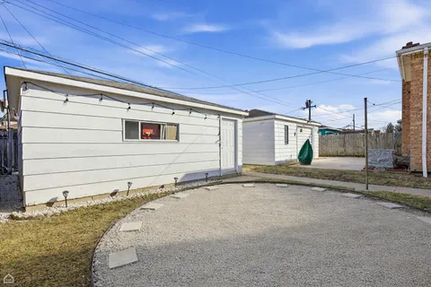$359,900 | 4575 North Narragansett Avenue, Chicago, IL 60630