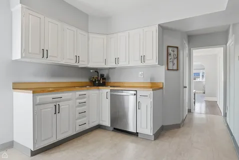 $359,900 | 4575 North Narragansett Avenue, Chicago, IL 60630