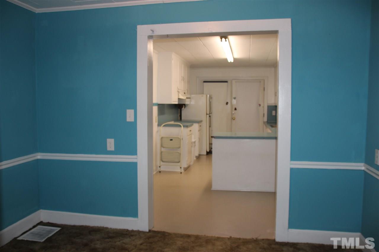2522 Joyner Road Durham, NC 27704 - Photo 14 of 25