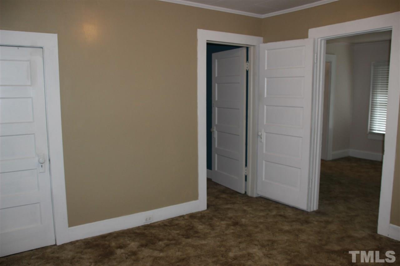 2522 Joyner Road Durham, NC 27704 - Photo 7 of 25