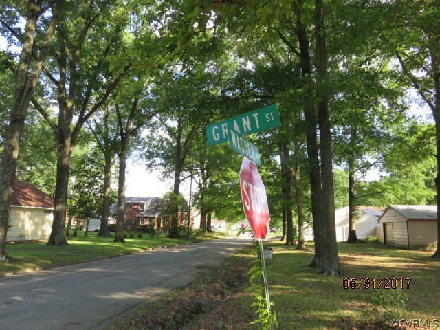 2808 West City Point Road Hopewell, VA 23860 - Photo 4 of 10 a view of a park with large trees