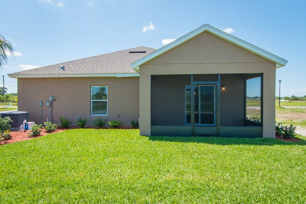 5996 Ridge Lake Circle Vero Beach, FL 32967 - Photo 18 of 19 Gallery Image 18