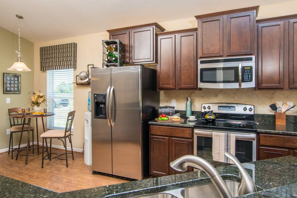 5996 Ridge Lake Circle Vero Beach, FL 32967 - Photo 3 of 19 Gallery Image 3
