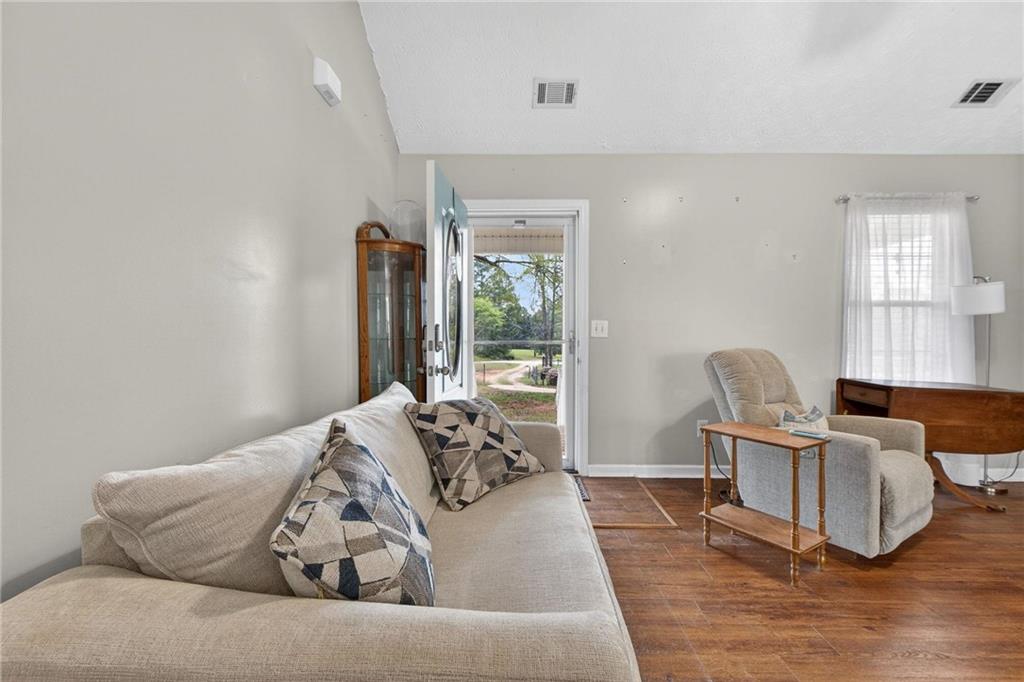 846 Campbell Road Covington, GA 30014 - Photo 6 of 40