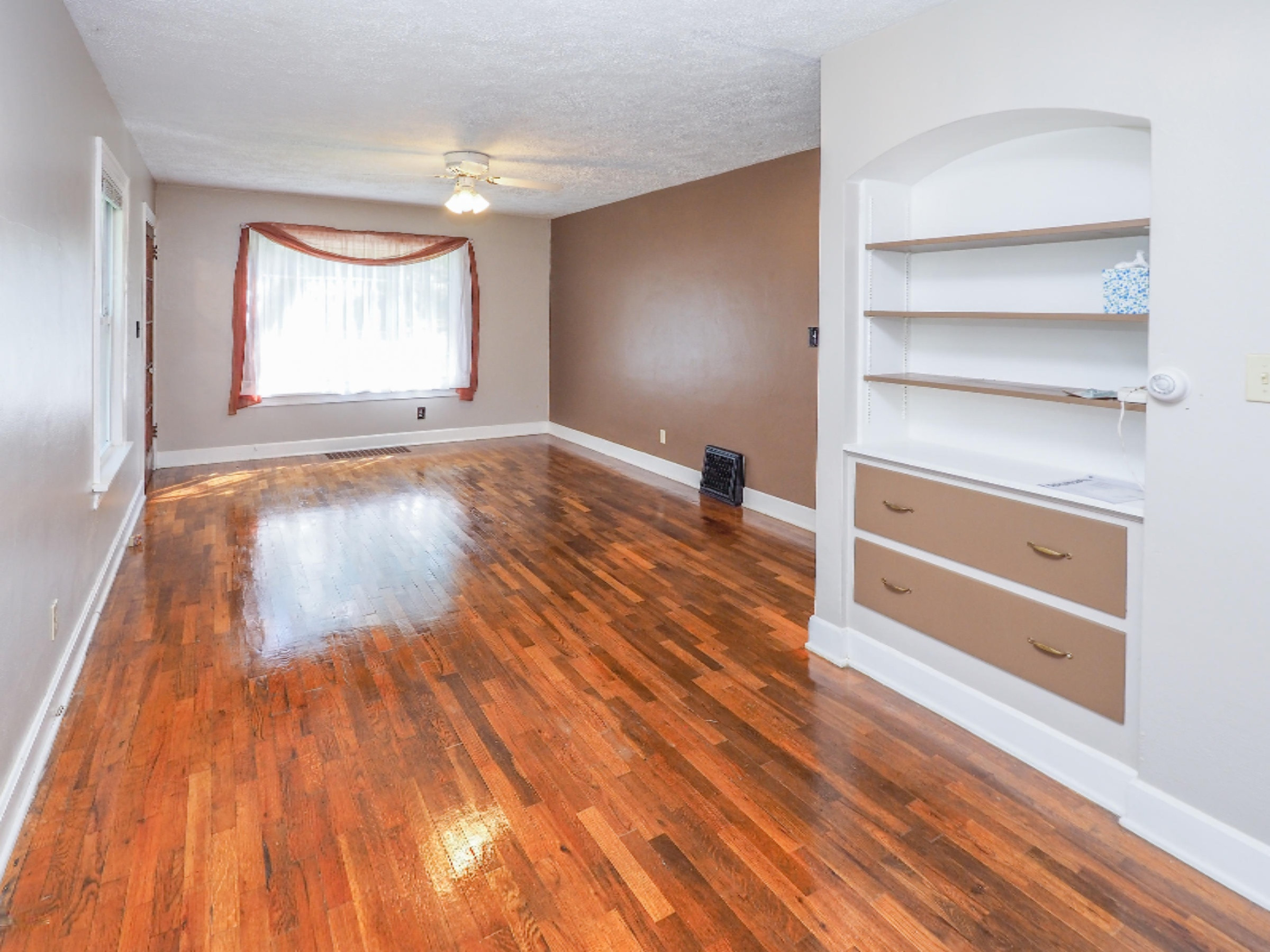 509 Lincoln Road Otsego, MI 49078 - Photo 6 of 20 509 Lincoln Rd-105