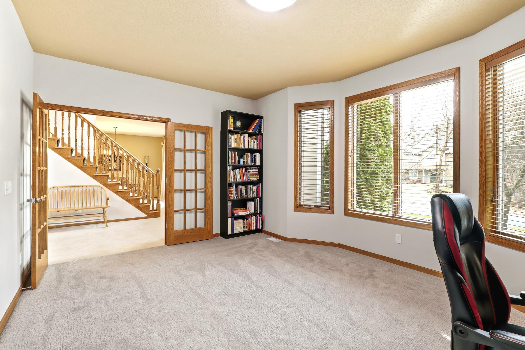 4561 Oak Pond Road Eagan, MN 55123 - Photo 31 of 85