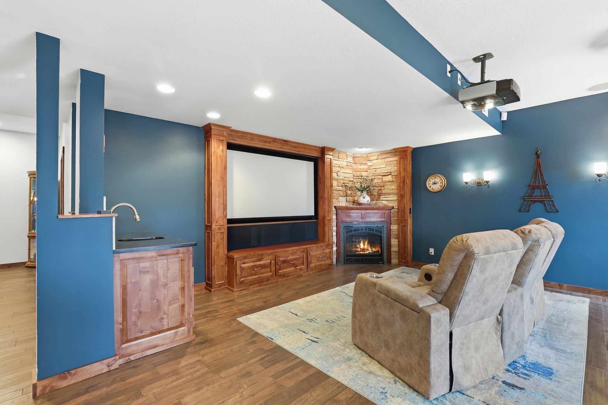 4561 Oak Pond Road Eagan, MN 55123 - Photo 52 of 85