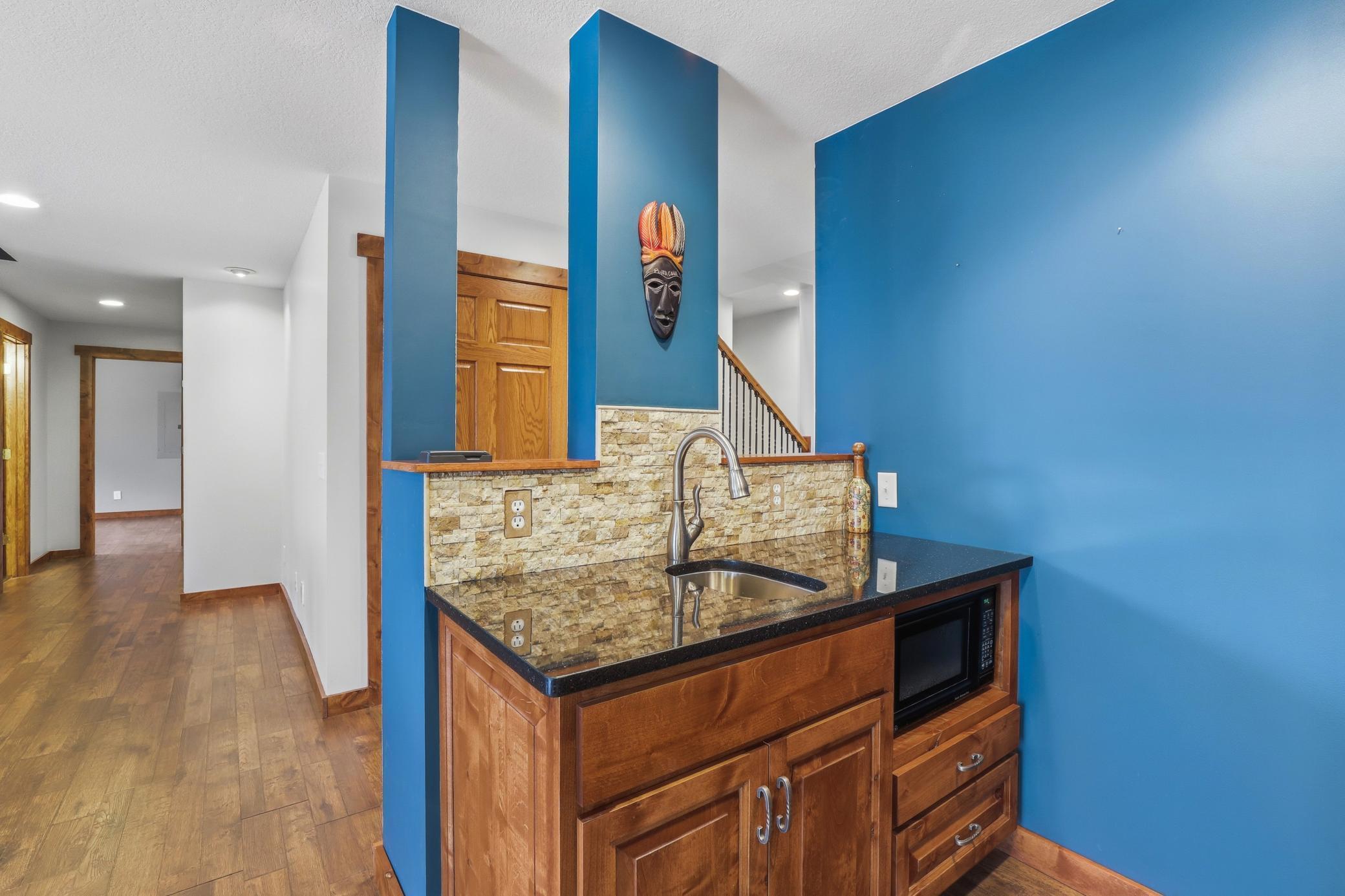 4561 Oak Pond Road Eagan, MN 55123 - Photo 55 of 85