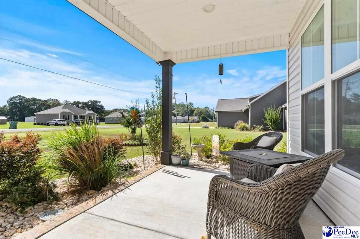 2427 Stadium Road Hartsville, SC 29550 - Photo 4 of 53 Gallery Image 4
