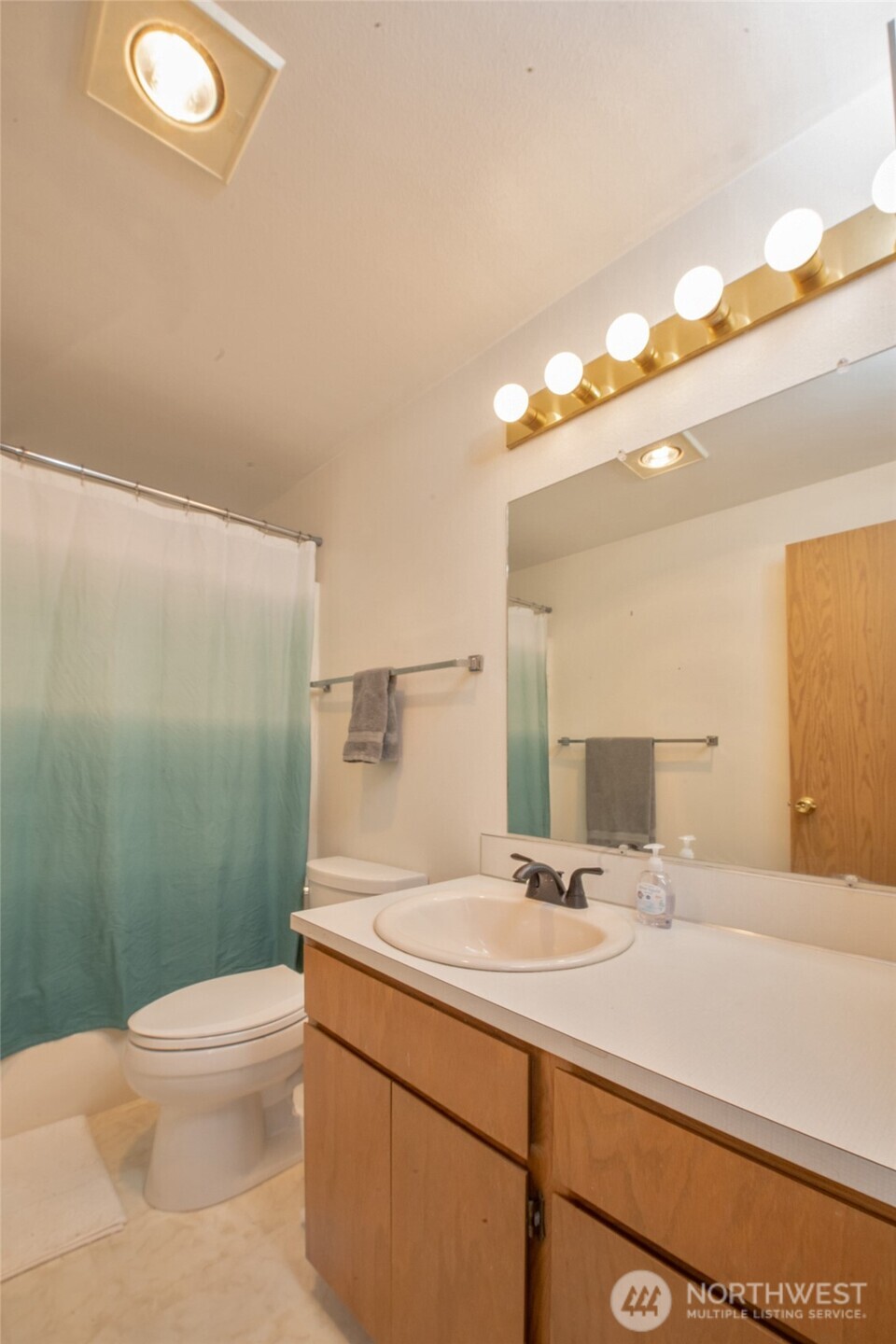 4348 East E Street Tacoma, WA 98404 - Photo 24 of 39