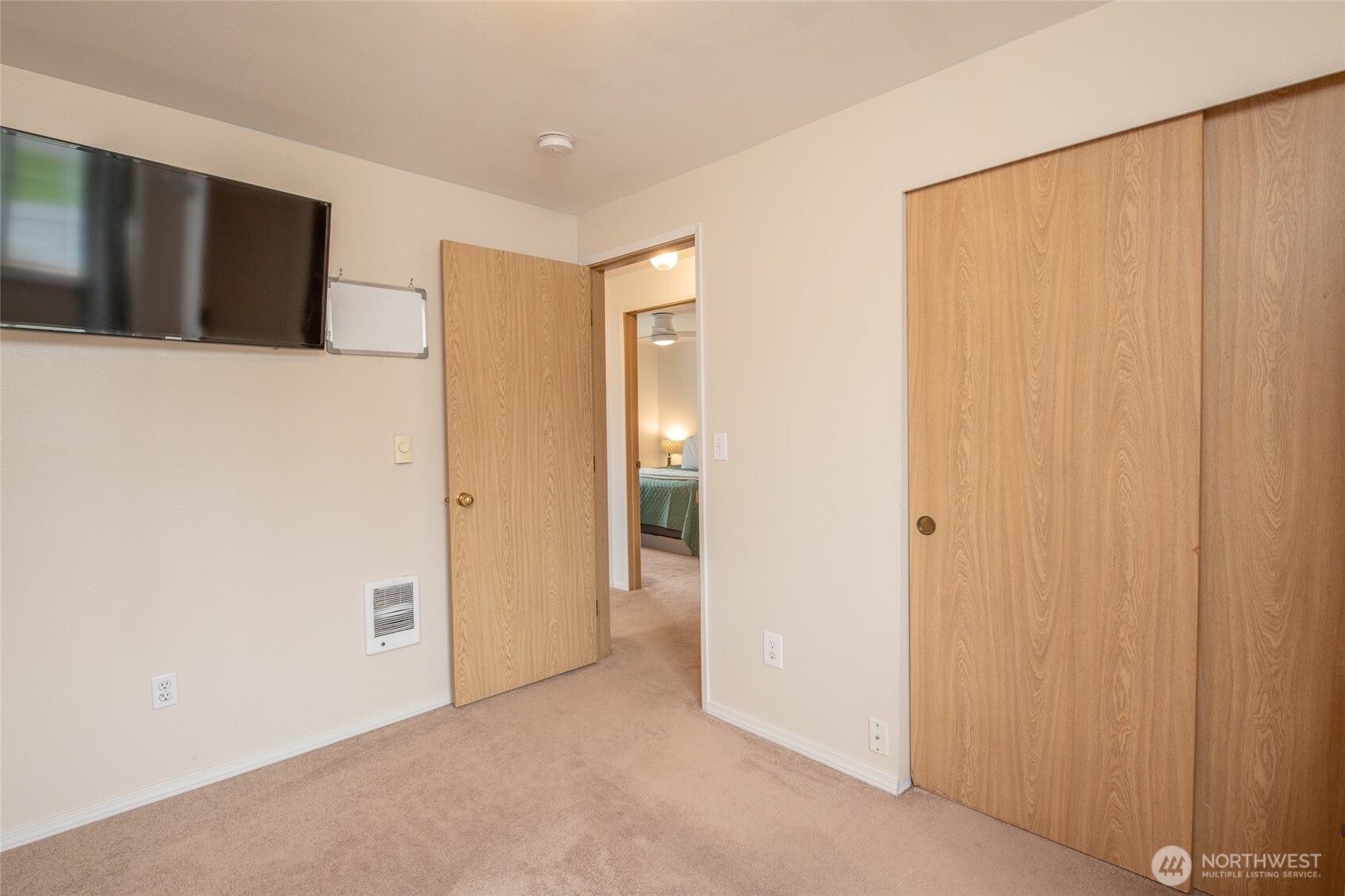 4348 East E Street Tacoma, WA 98404 - Photo 27 of 39