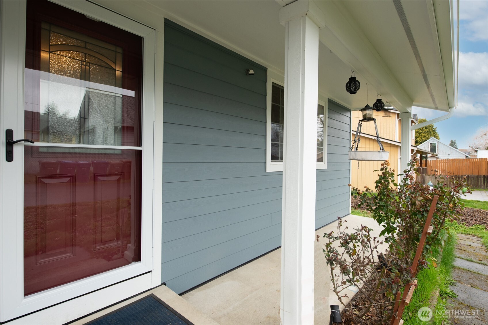 4348 East E Street Tacoma, WA 98404 - Photo 3 of 39