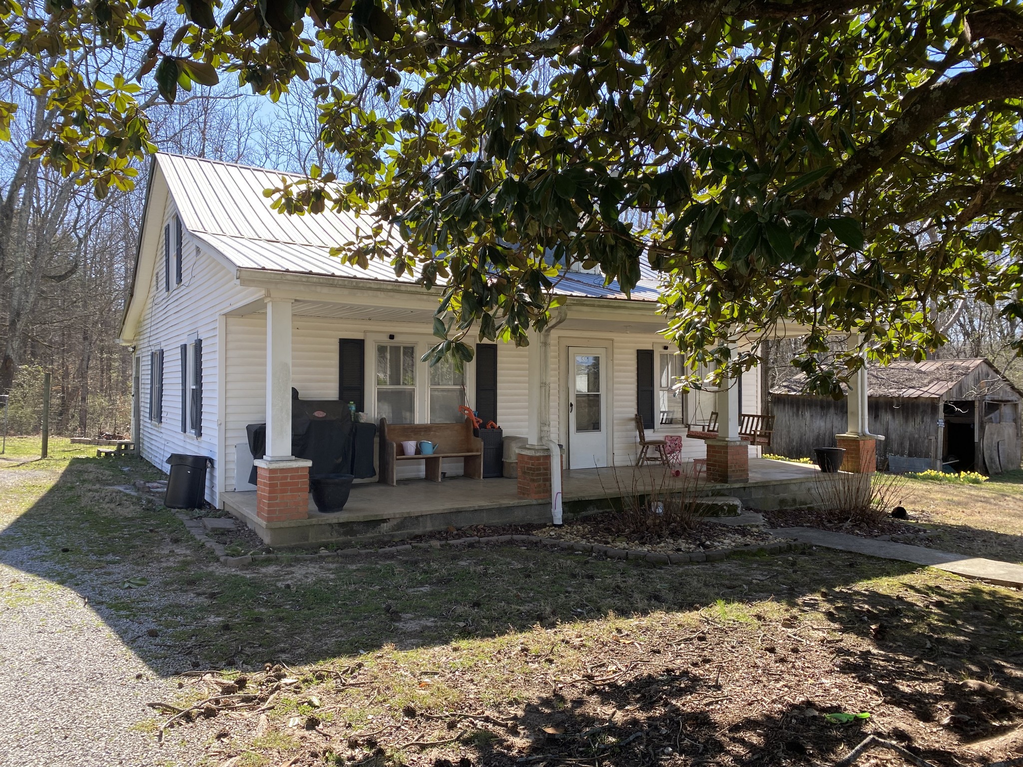 3486 Cedar Creek Road Walling, TN 38587 - Photo 1 of 19 Gallery Image 1