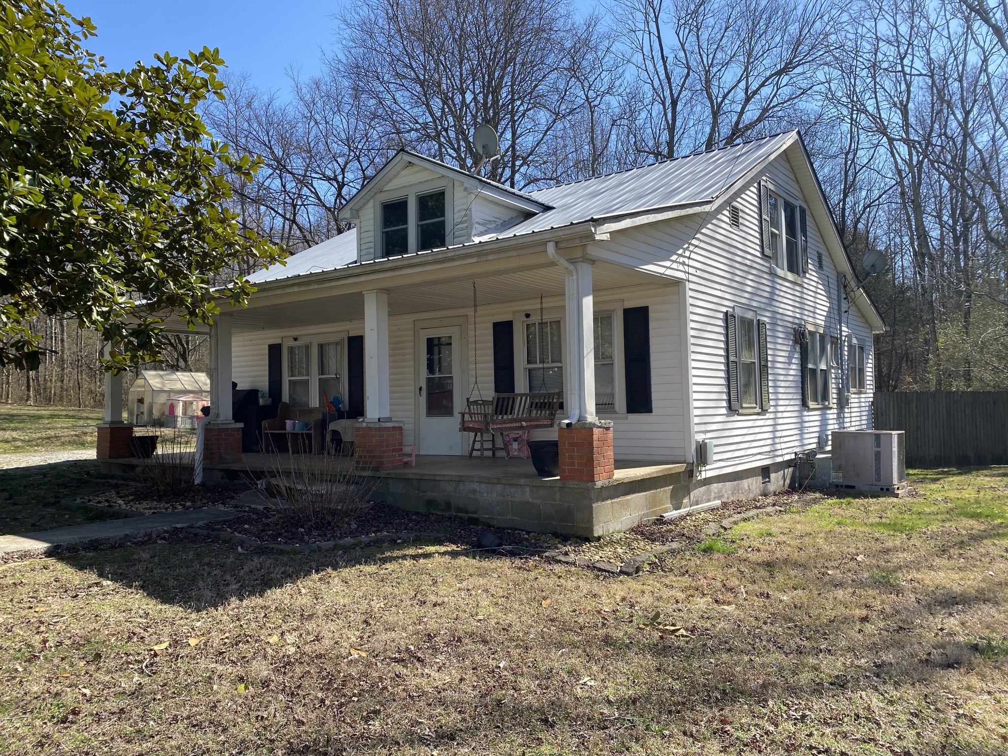 3486 Cedar Creek Road Walling, TN 38587 - Photo 3 of 19 Gallery Image 3