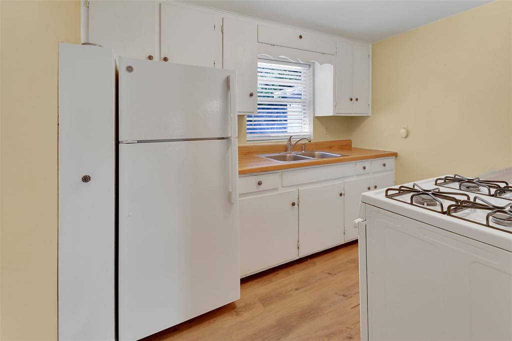 60 Madera Road DeBary, FL 32713 - Photo 11 of 35