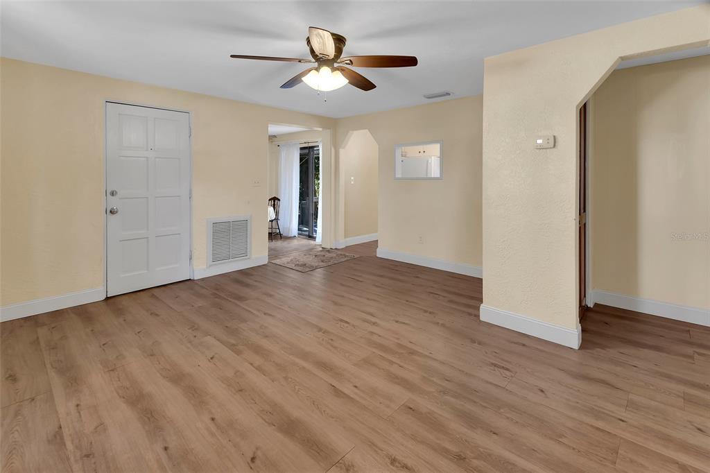 60 Madera Road DeBary, FL 32713 - Photo 10 of 35