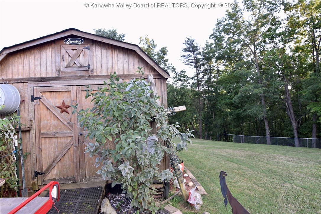 4643 Statts Mills Road Ripley, WV 25271 - Photo 6 of 41 Gallery Image 6