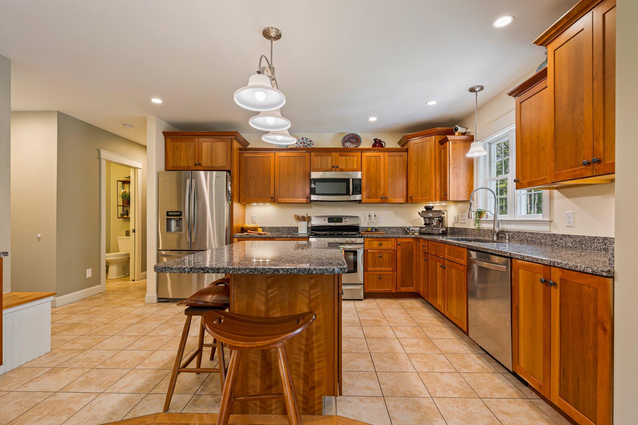68 McLellan Road Gorham, ME 04038 - Photo 23 of 60 Kitchen