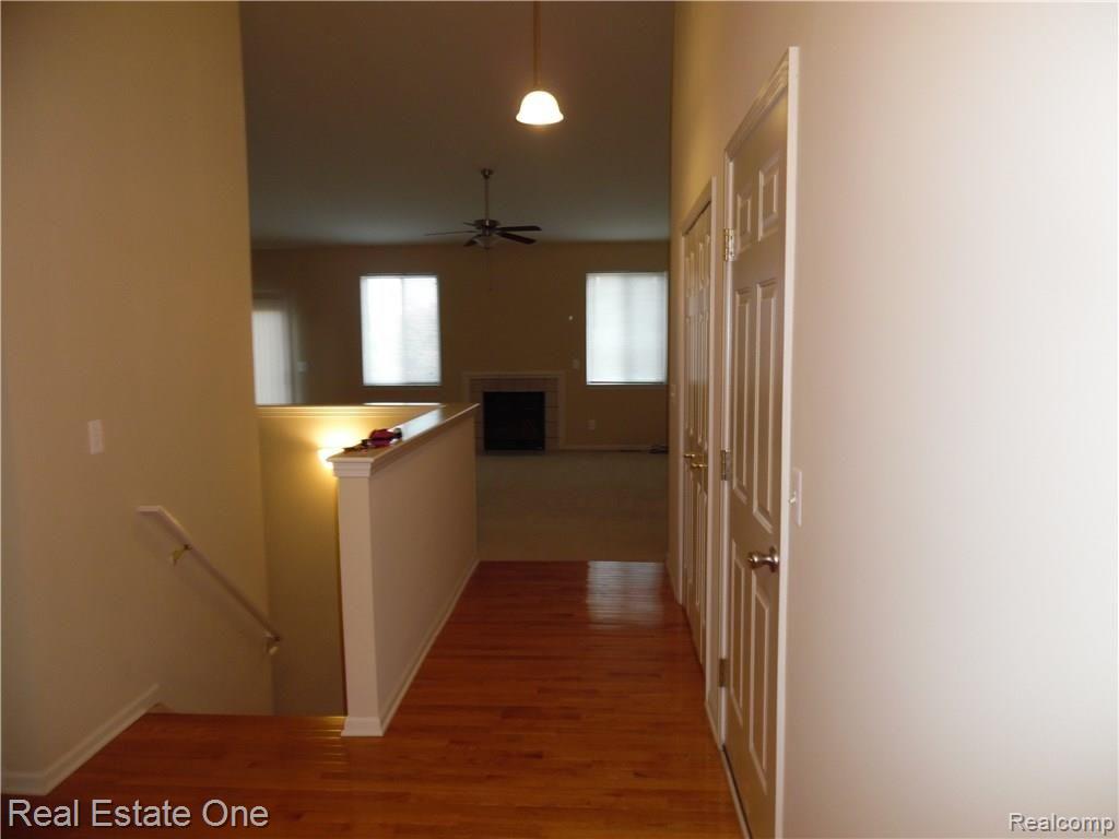4115 Stone Post Road Newport, MI 48166 - Photo 4 of 16 033.JPG