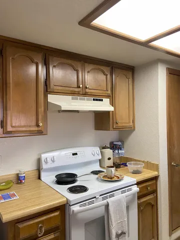 $215,000 | 825 Mission Sierra Court, Redding, CA 96003