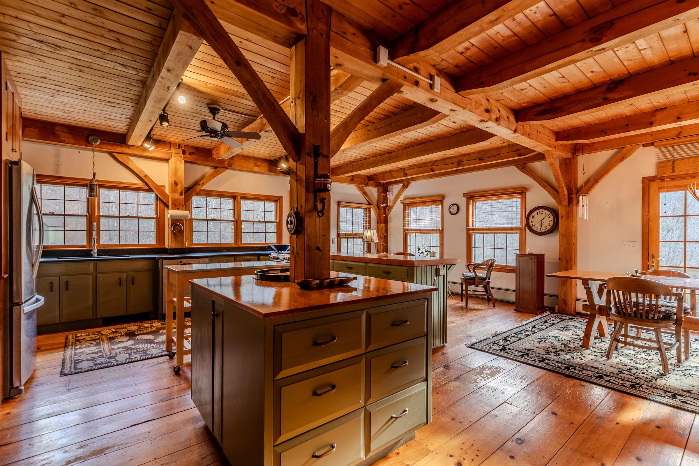 1098 West Sandgate Road Sandgate, VT 05250 - Photo 9 of 58