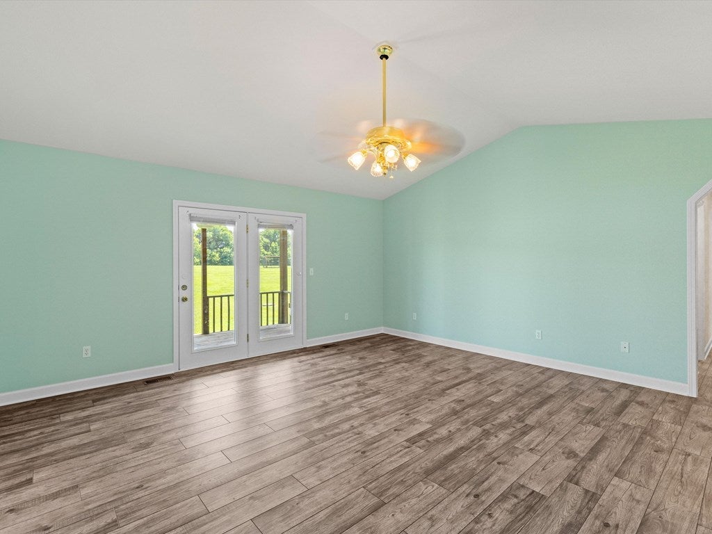 7431 Beulah Road Madisonville, KY 42431 - Photo 4 of 34 Gallery Image 4