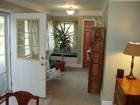 10734 Exeter Carleton, MI 48117 - Photo 8 of 15 670649-7.JPG