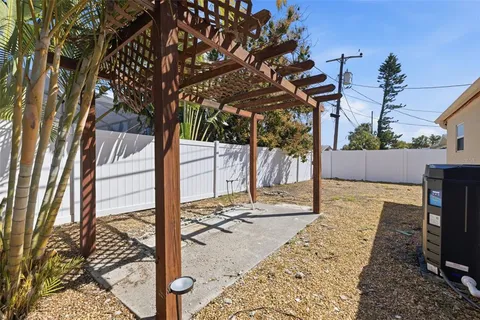 $699,000 | 4339 50th Avenue South, St. Petersburg, FL 33711