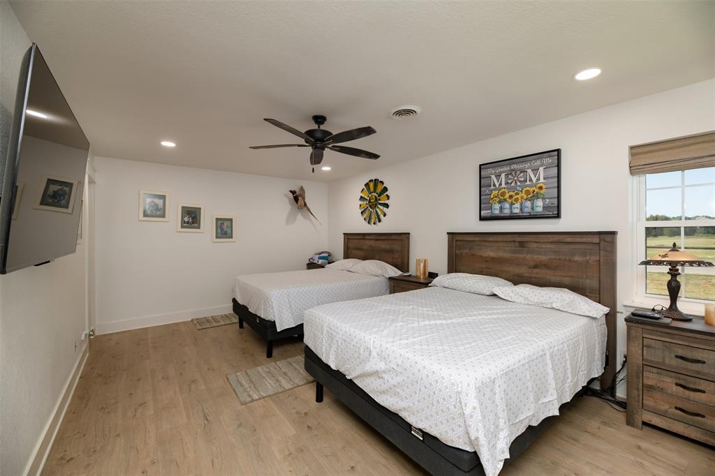 489 Pine Road Poolville, TX 76487 - Photo 19 of 39 Gallery Image 19