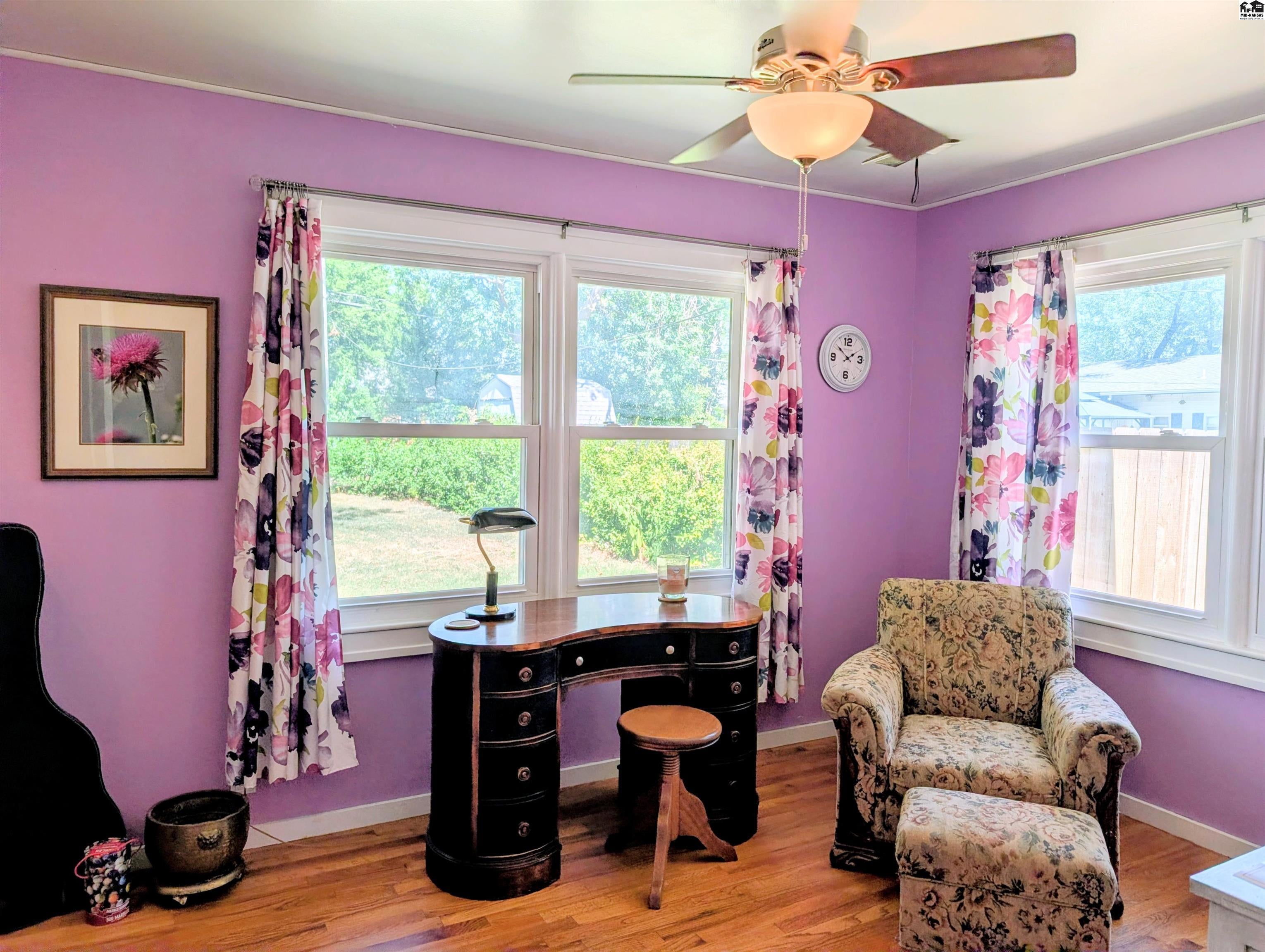 414 Random Road Newton, KS 67114 - Photo 16 of 28 Gallery Image 16