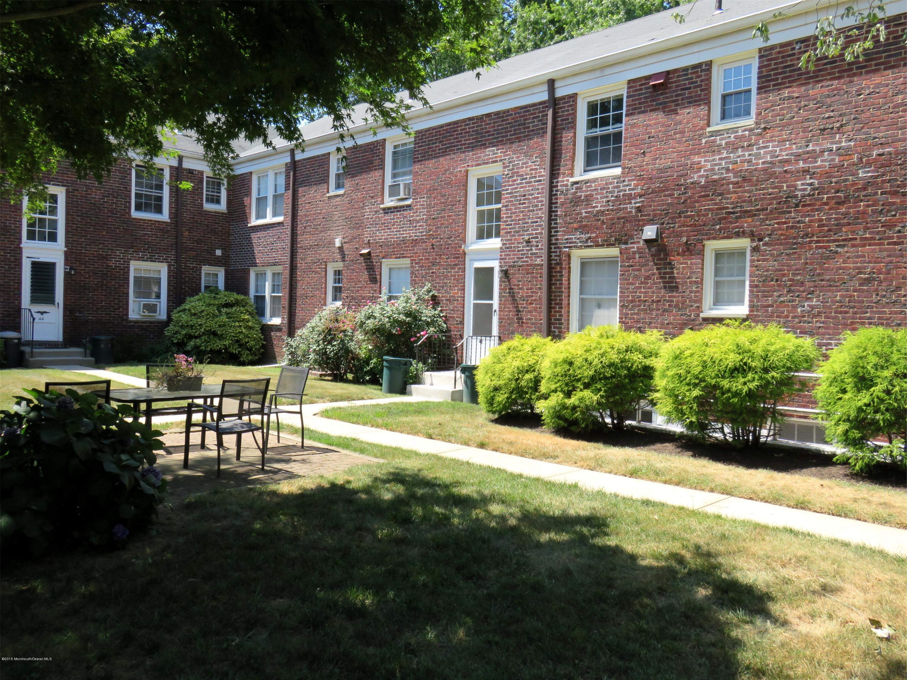 42 Pinckney Road, Unit C Red Bank, NJ 07701 - Photo 22 of 27 IMG_0276