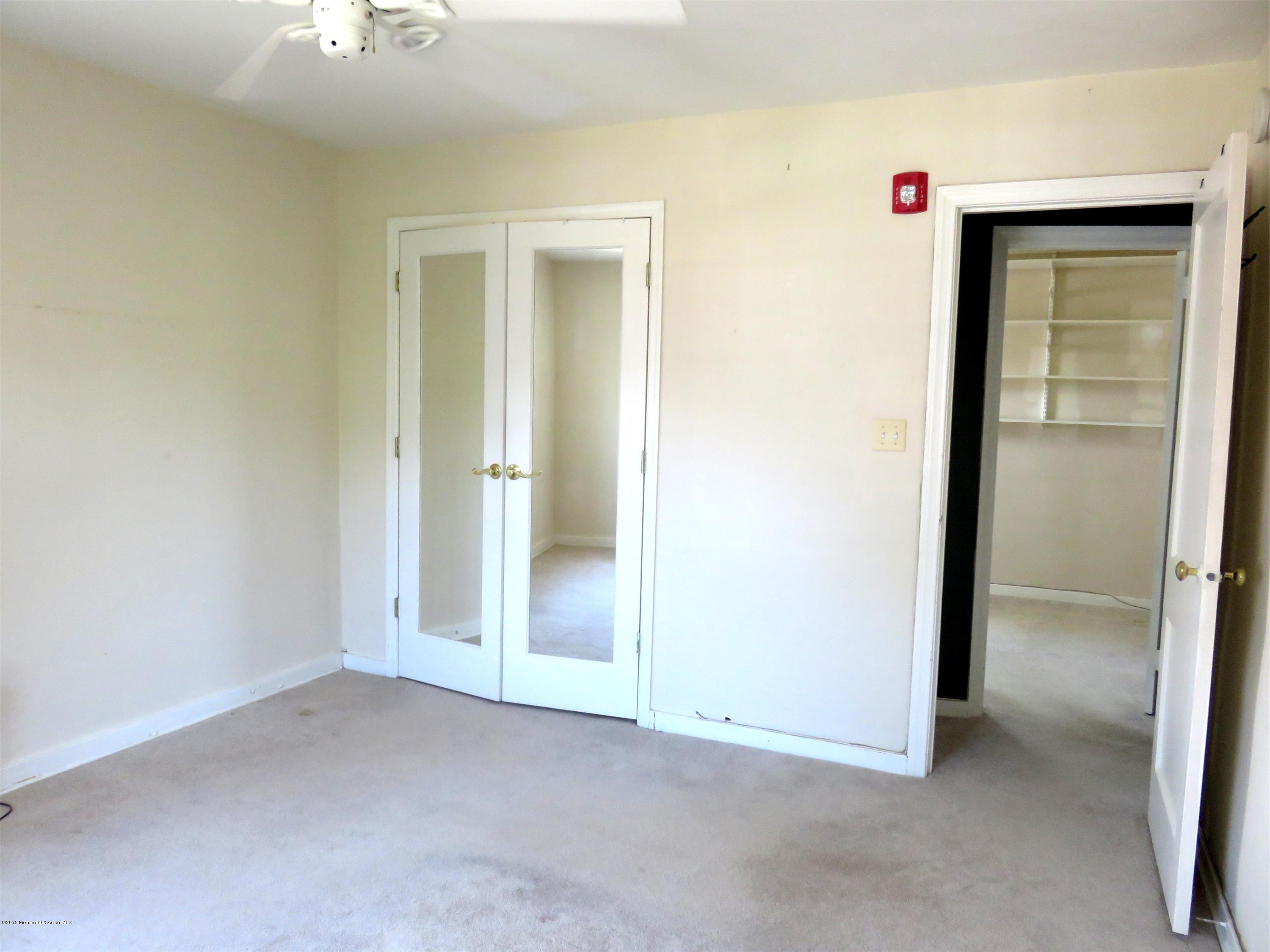 42 Pinckney Road, Unit C Red Bank, NJ 07701 - Photo 10 of 27 IMG_0264